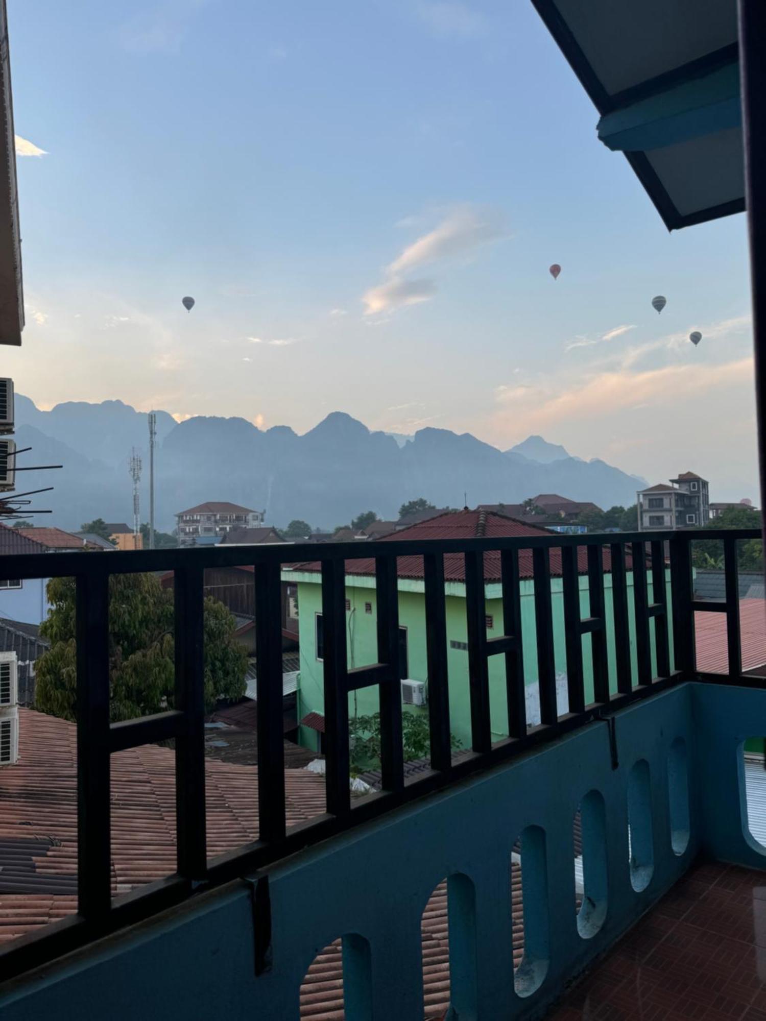 Vang Vieng Green Hotel Exteriör bild
